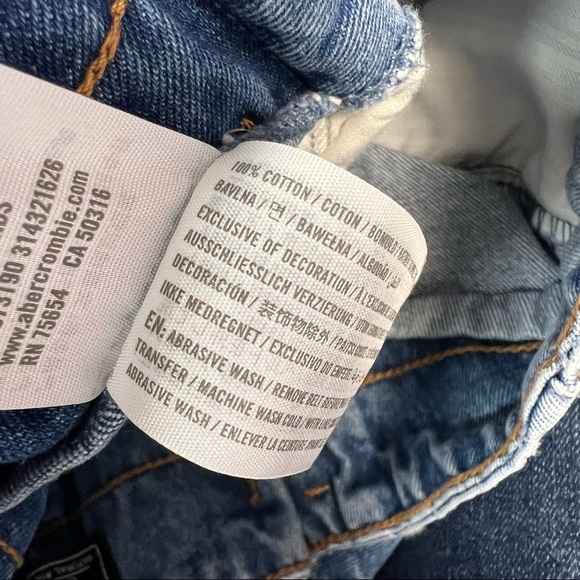 Abercrombie and Fitch natural rise paper bag belted shorts SZ 26/2 - Picture 4 of 5